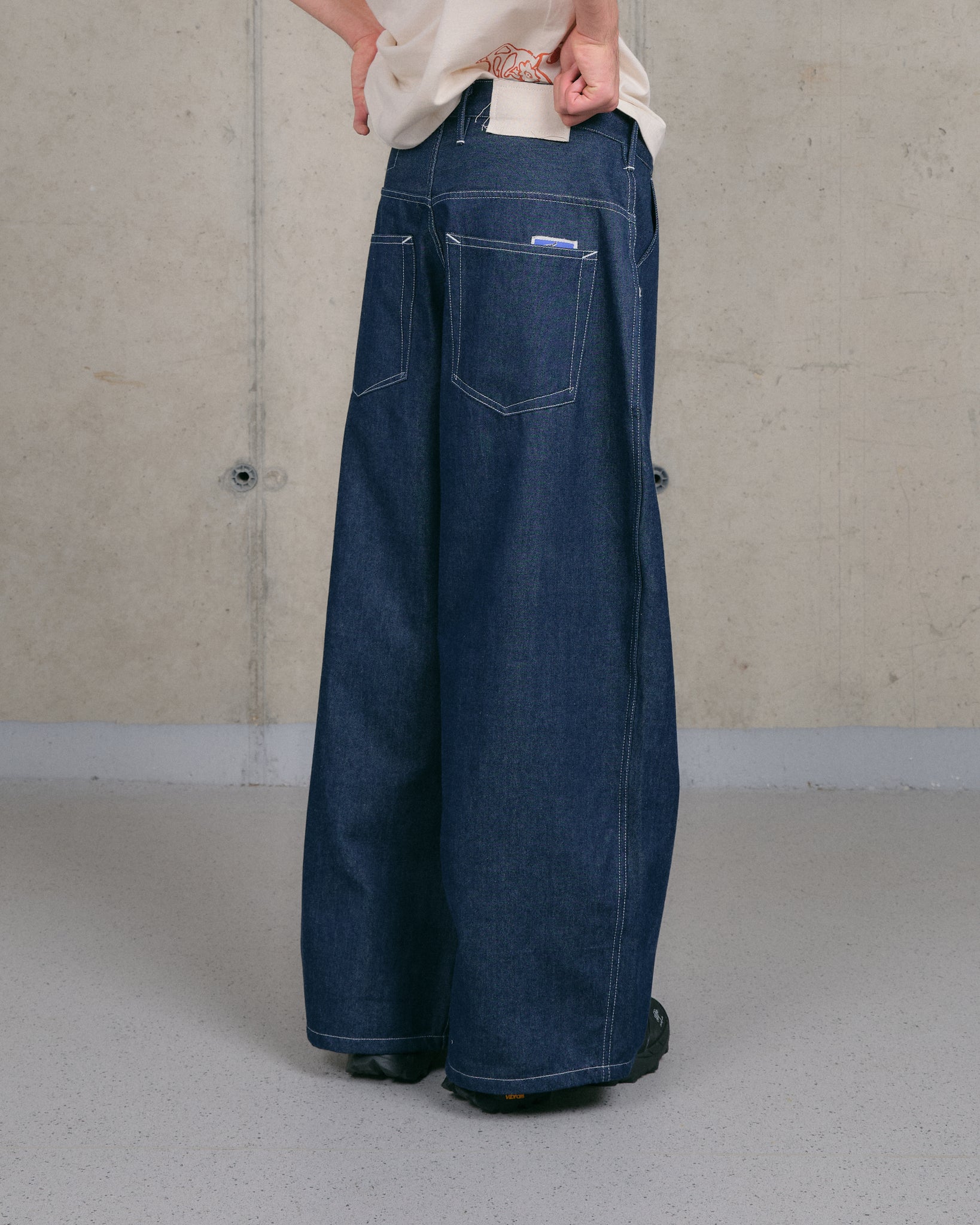 Home Jeans - Dark Denim Wonky-Wear