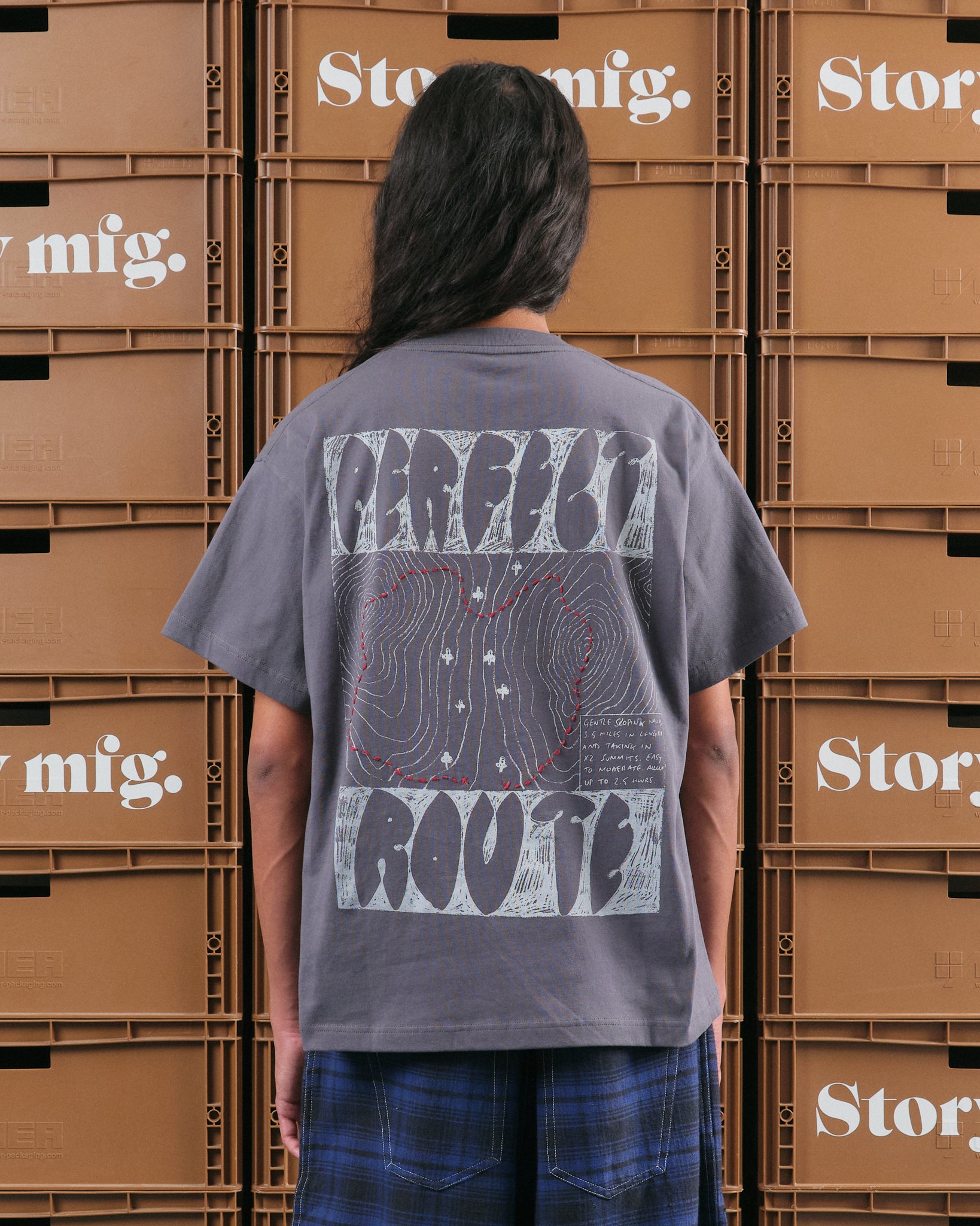 Grateful Tee SS - Charcoal Take A Hike – Story mfg.