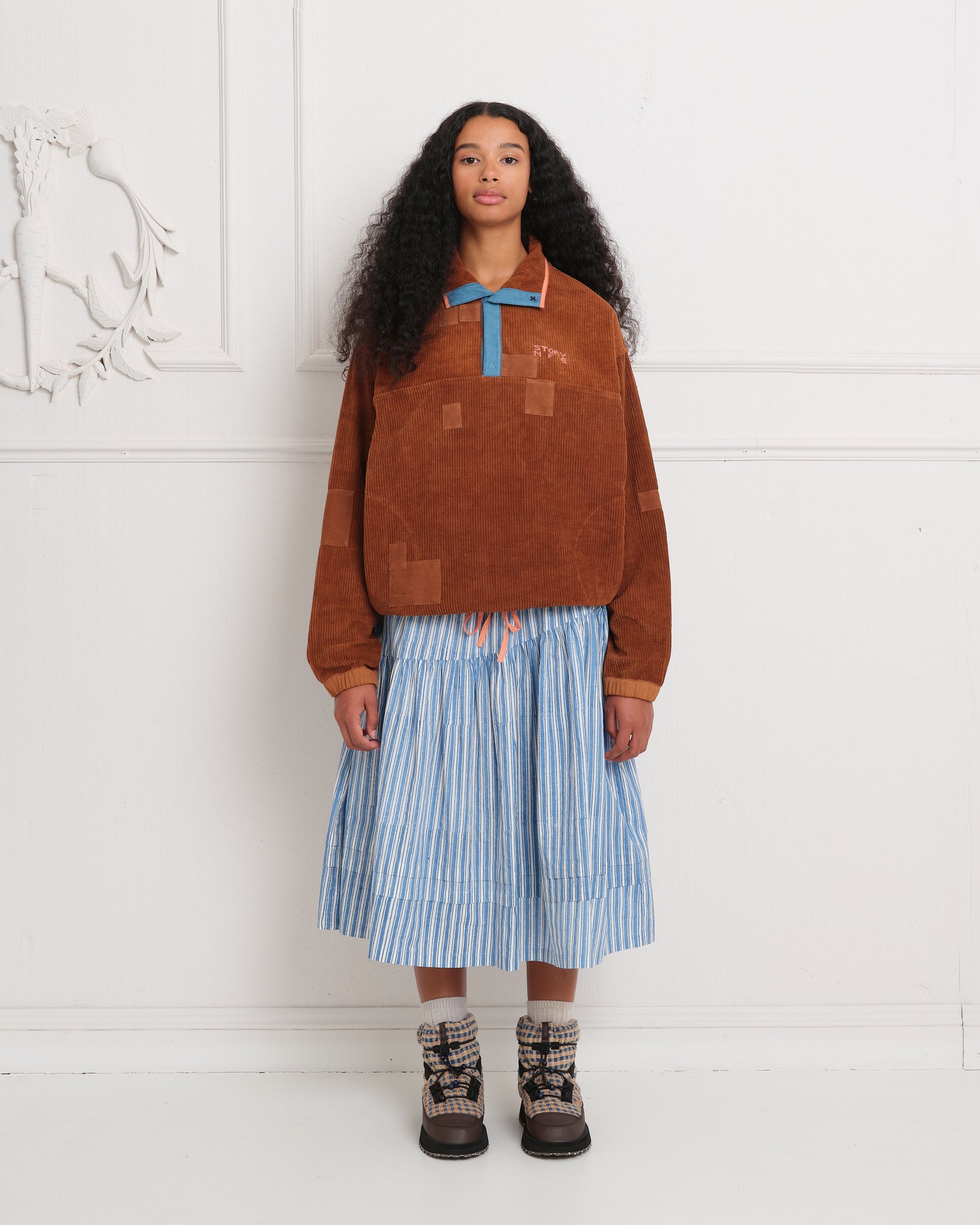 Brown corduroy skirt 00 top